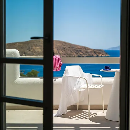 Gea Perla Serifos