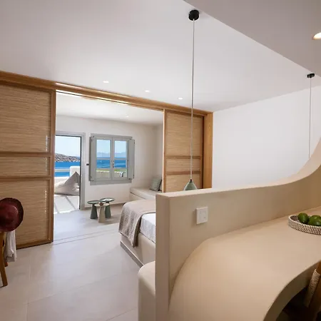 Gea Perla Serifos Hotel 3*
